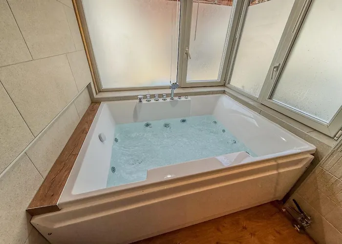 Grand Balcon Panoramique, Vue Alpes, Famille Appartement